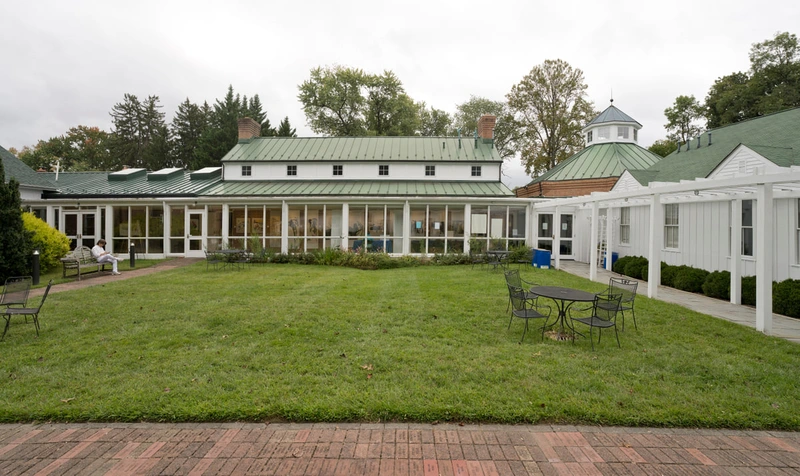 Courtyard and museum buildings at Sandy Spring Museum